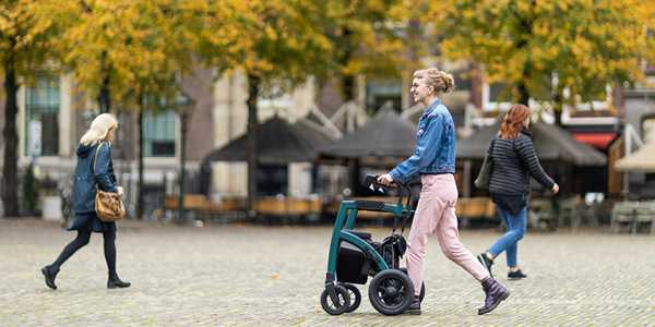 7 Best Walkers For Seniors With Balance Problems In 2025