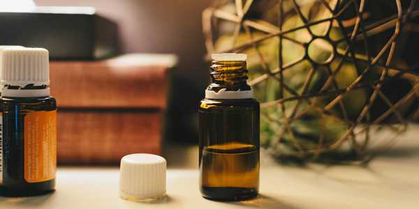 12 Best Essential Oil Brands for Skincare and Aromatherapy