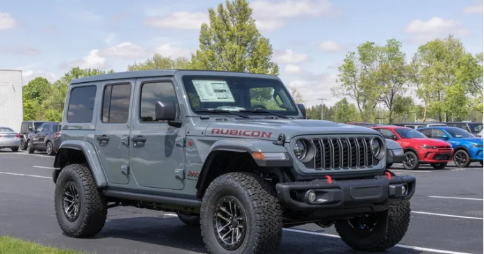 What makes the 2025 Jeep Wrangler Rubicon a rugged icon?
